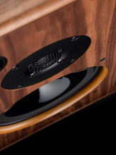 Ladda upp bild till gallerivisning, Harbeth - Monitor 30.2 Xd - Walnut,  - HifiStudio